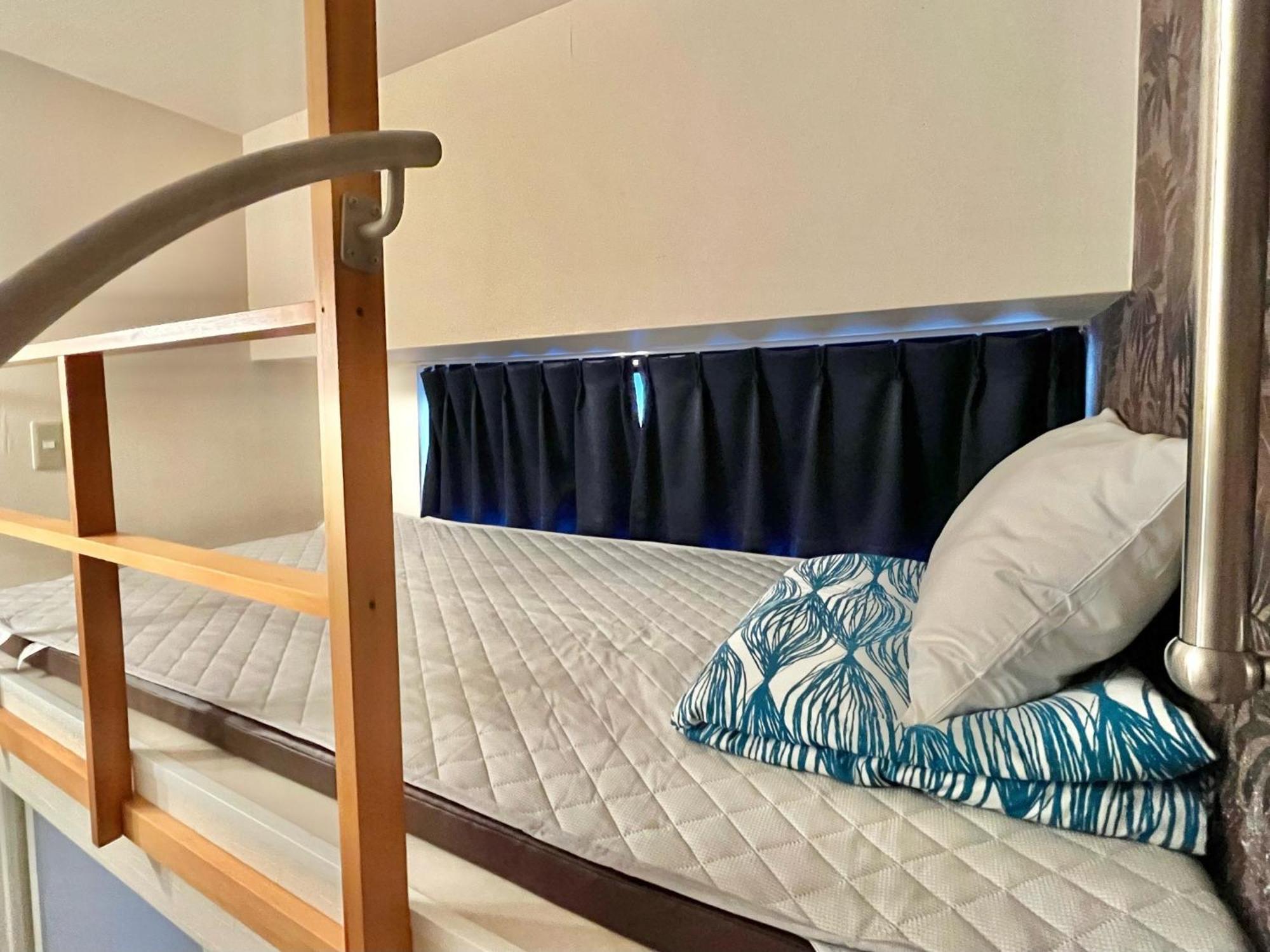 Hotel Stork Naha Shintoshin - Vacation Stay 27627V Exteriör bild