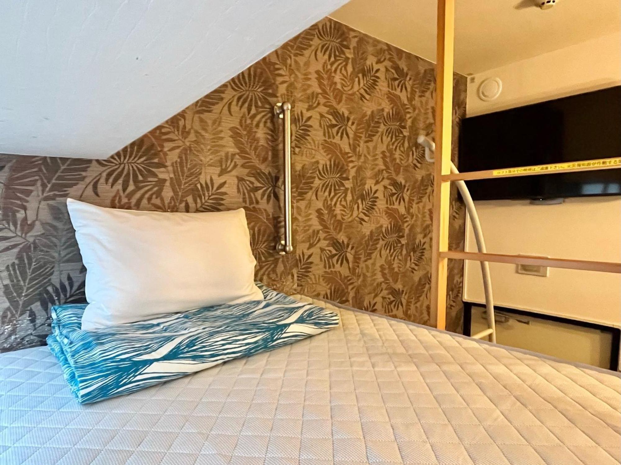 Hotel Stork Naha Shintoshin - Vacation Stay 27627V Exteriör bild